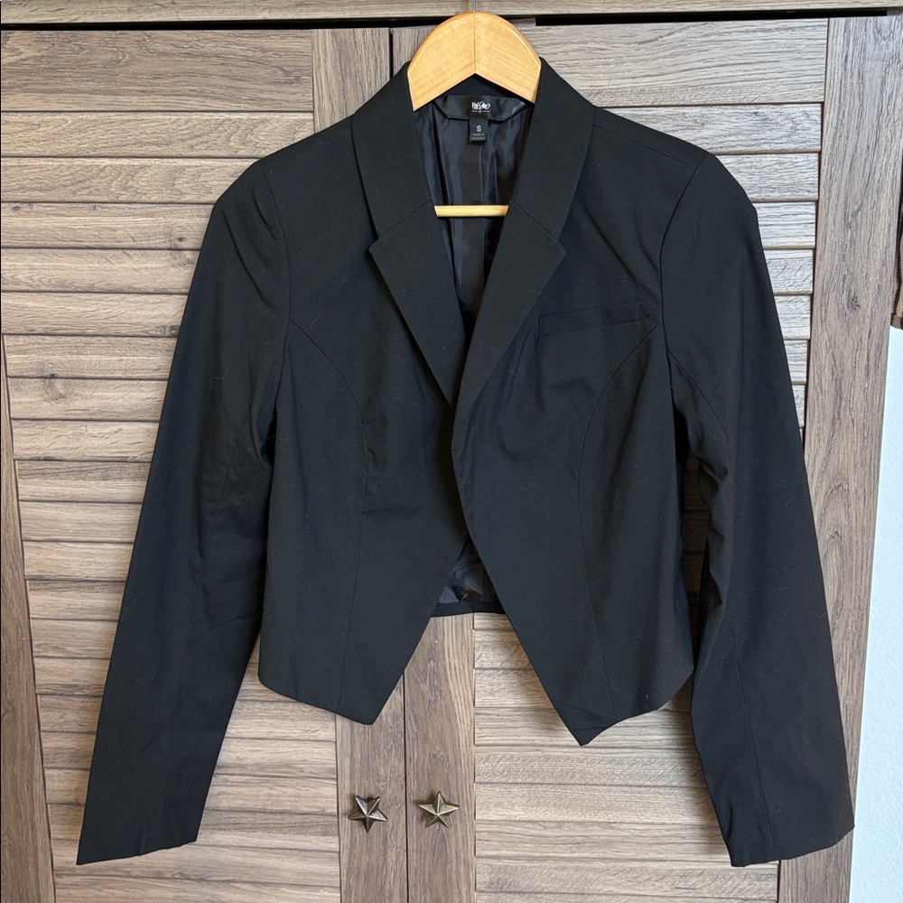 NWOT MOSSIMO Cropped Tuxedo Blazer, Size Small